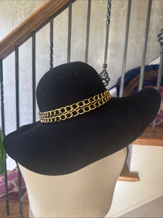 Accessories - EUGENIA KIM 100% wool wide brim, ladies hat, NWT